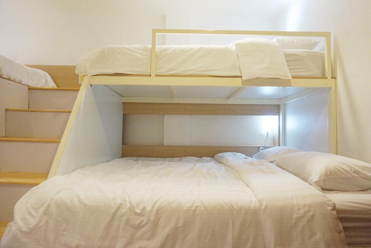 Boon Street Hostel Bangkok Buitenkant foto